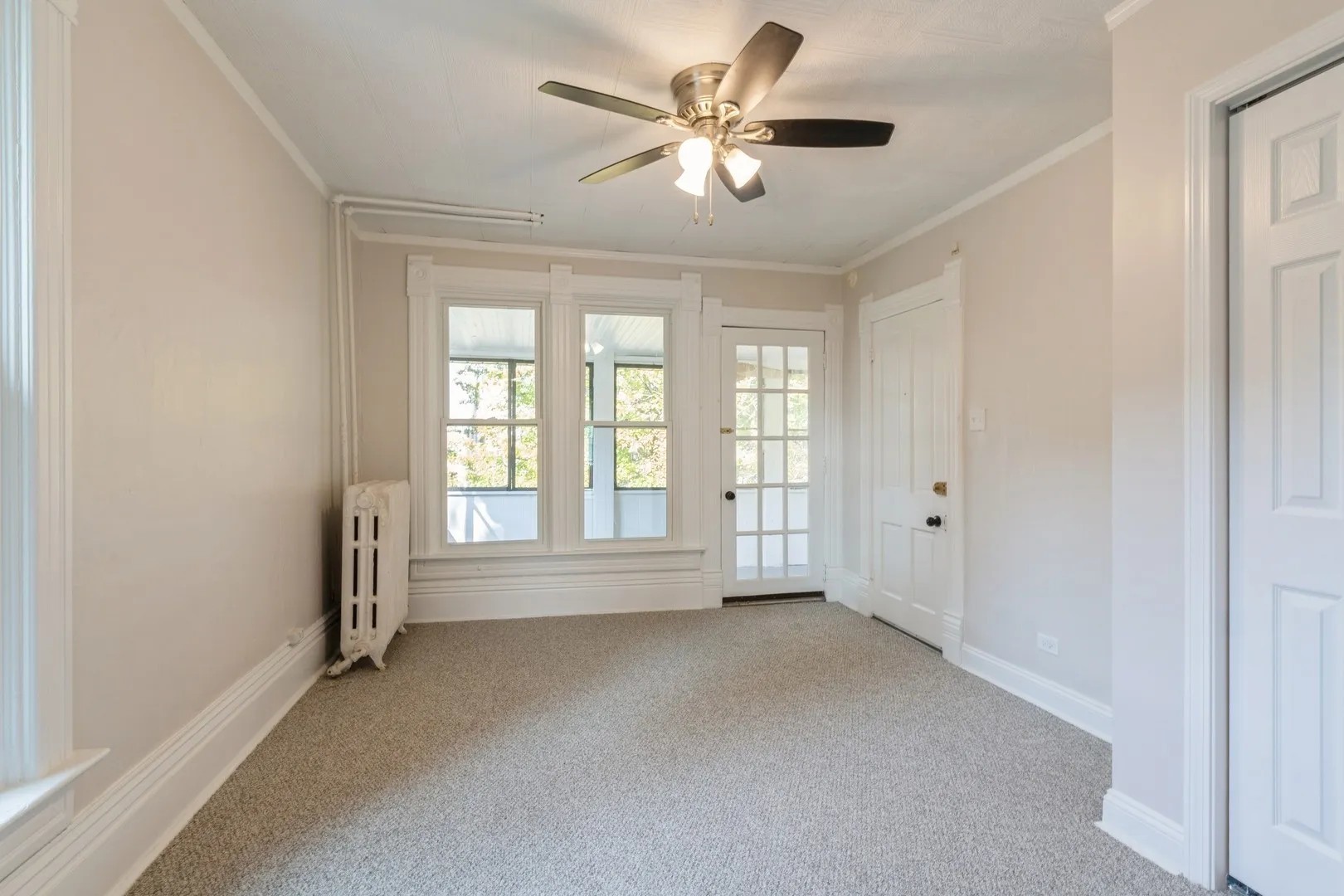 6867 N Ottawa Avenue #2, Chicago, IL 60631