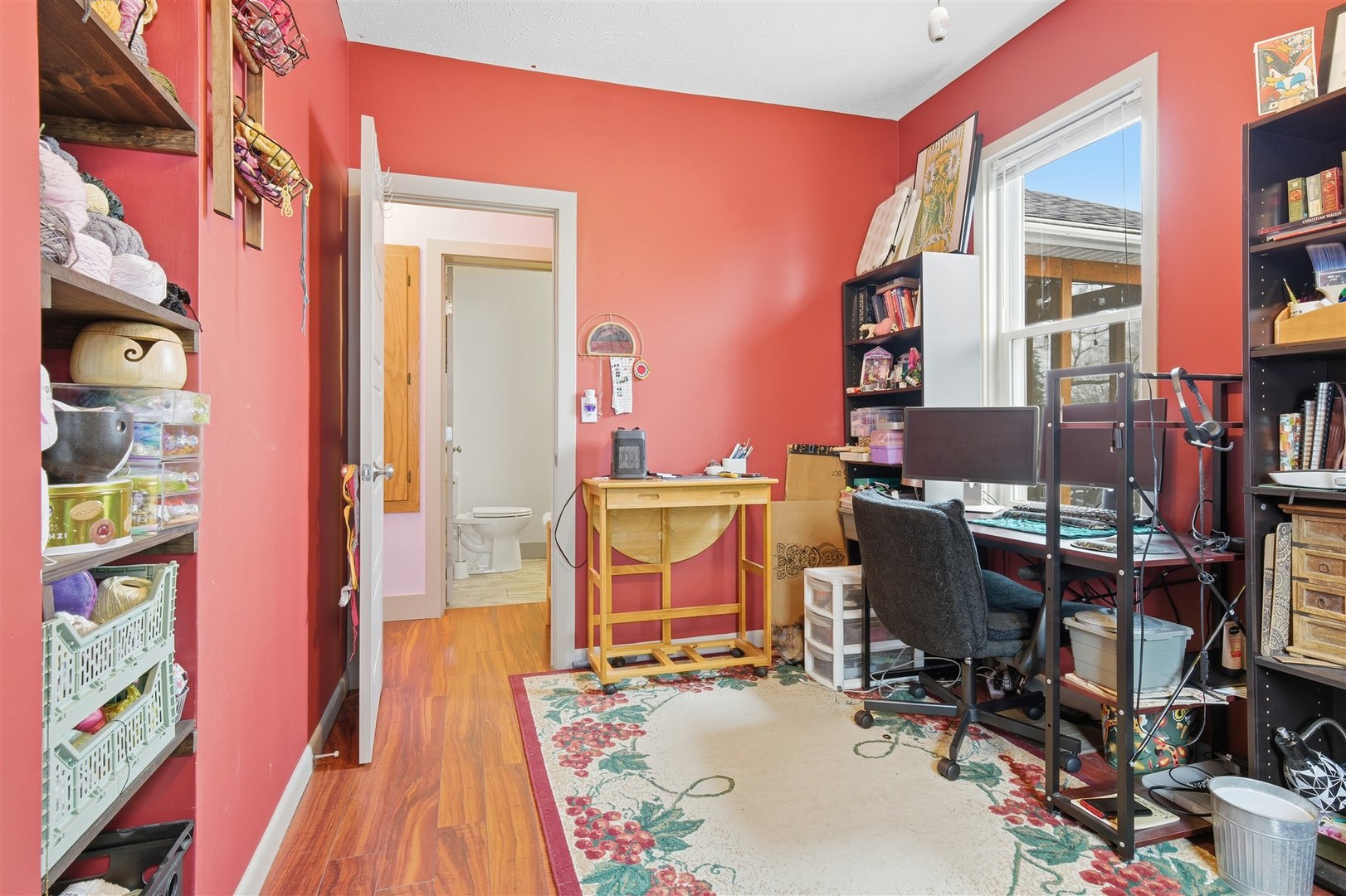 921 W Wood Street, Bloomington, IL 61701