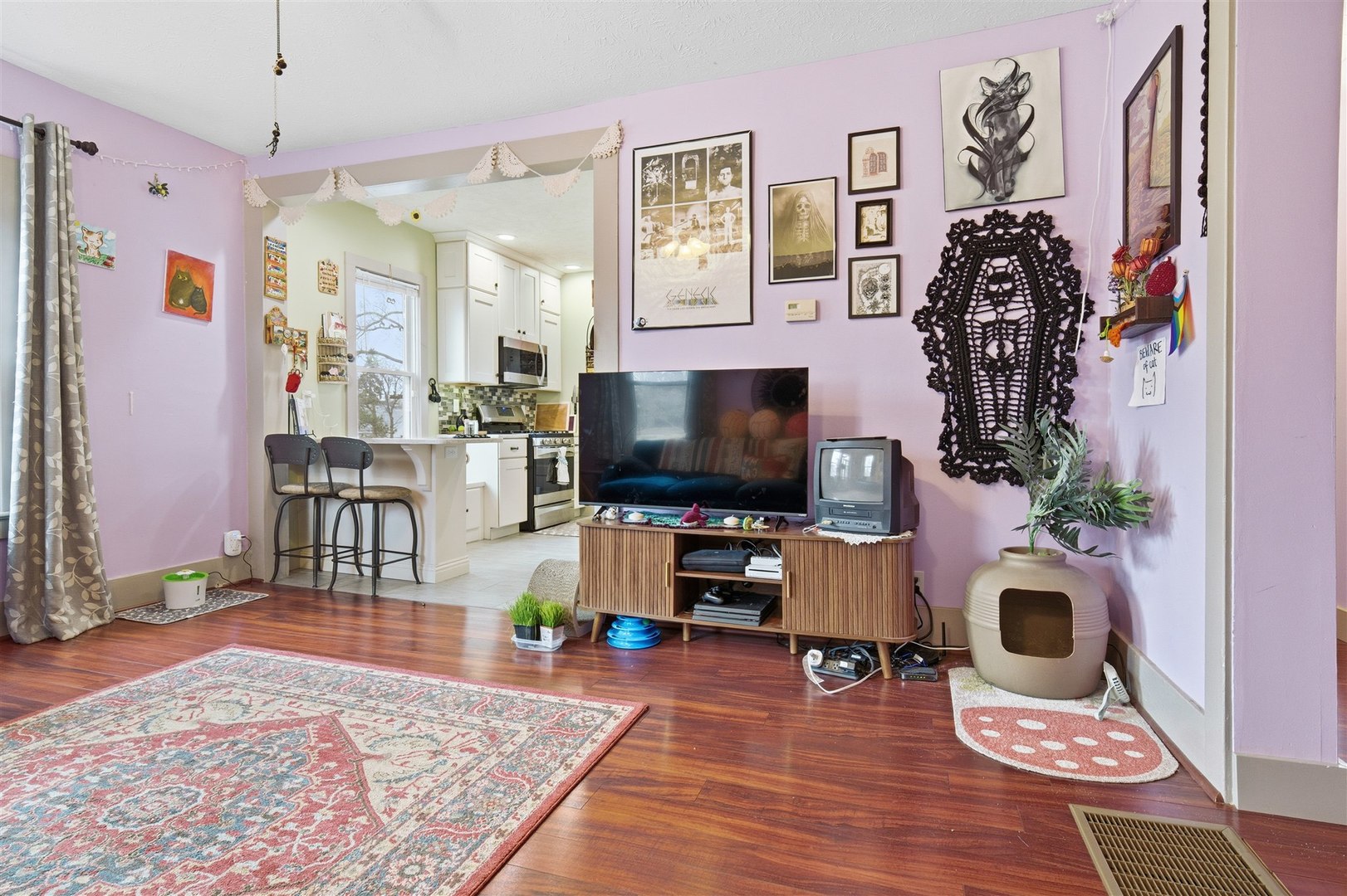 921 W Wood Street, Bloomington, IL 61701