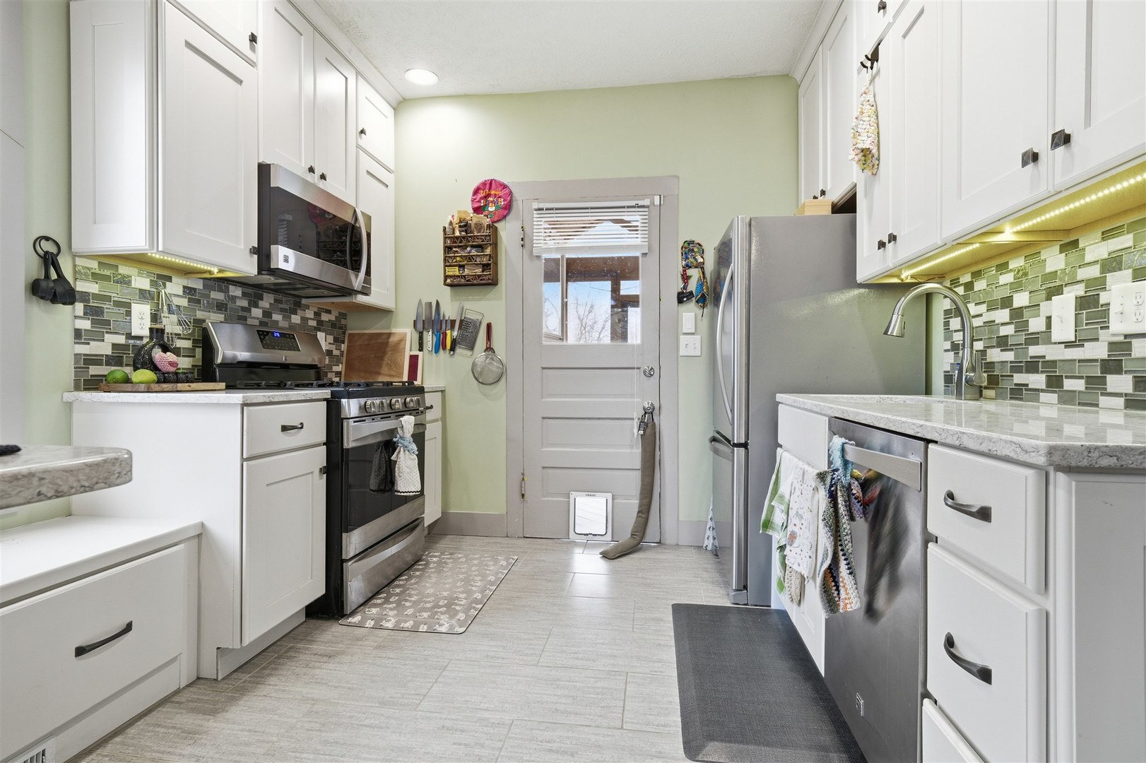 921 W Wood Street, Bloomington, IL 61701