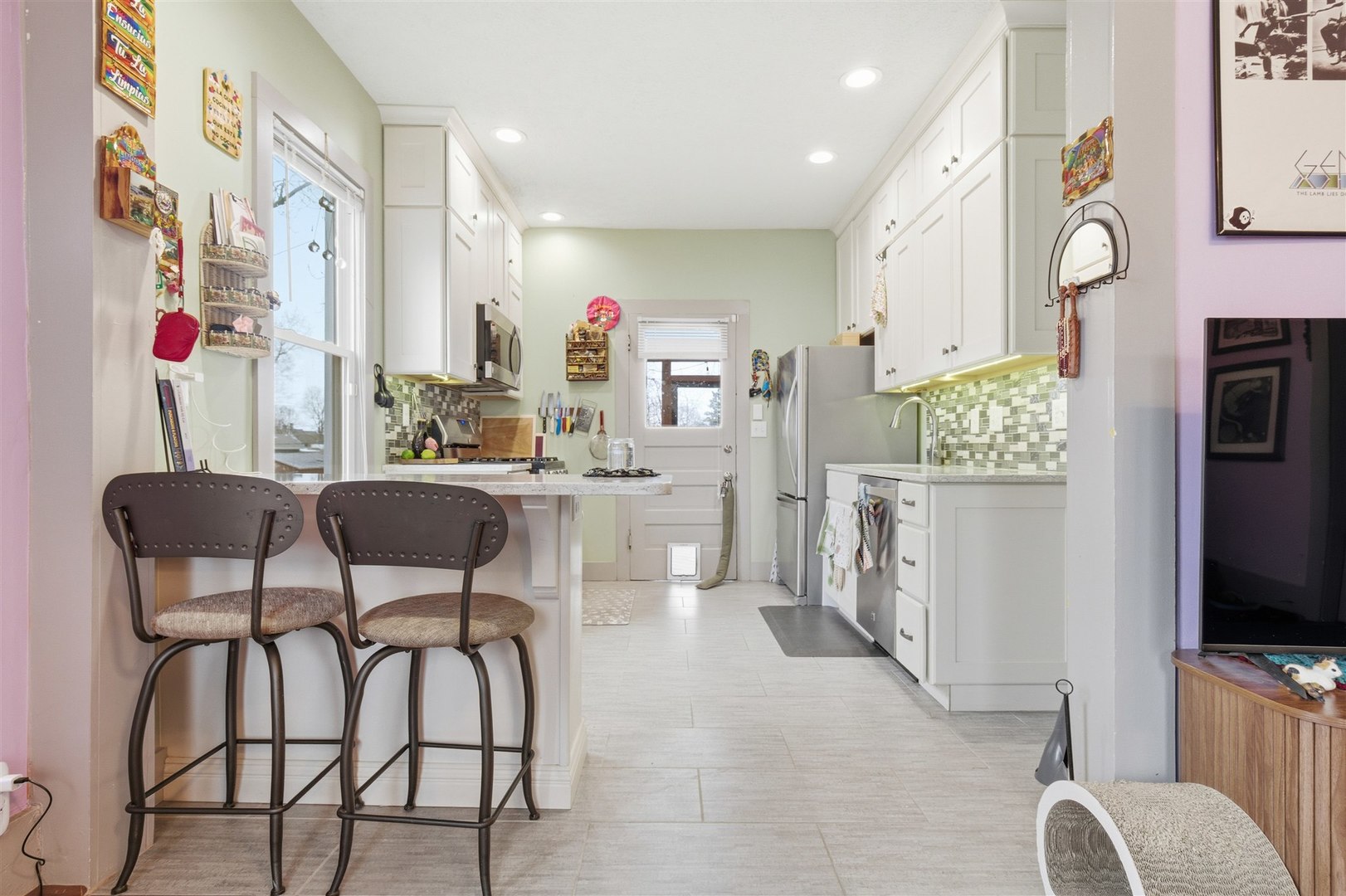 921 W Wood Street, Bloomington, IL 61701