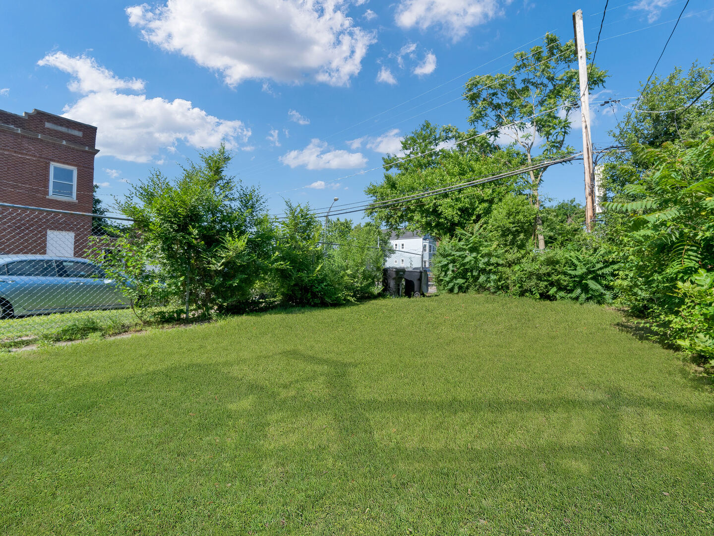 5242 S Damen Avenue, Chicago, IL 60609