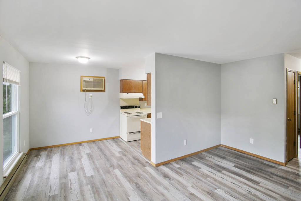 405 E Reed Street #9, Braidwood, IL 60408