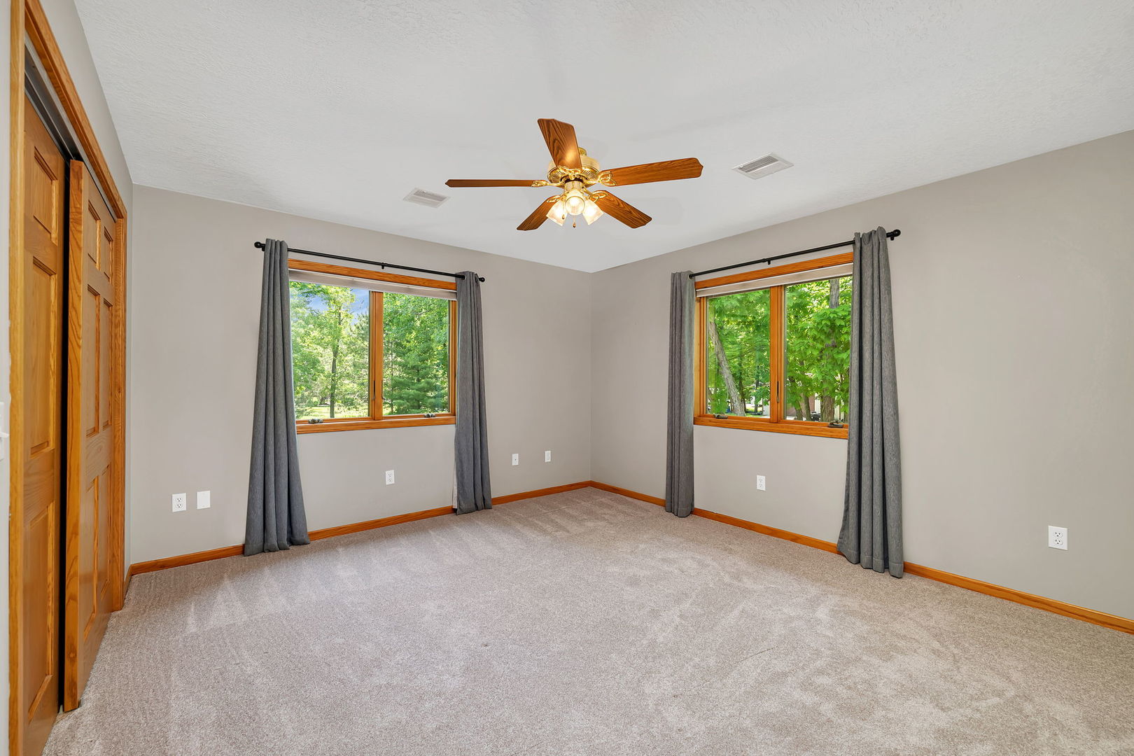 3085 W Southmor Road, Morris, IL 60450