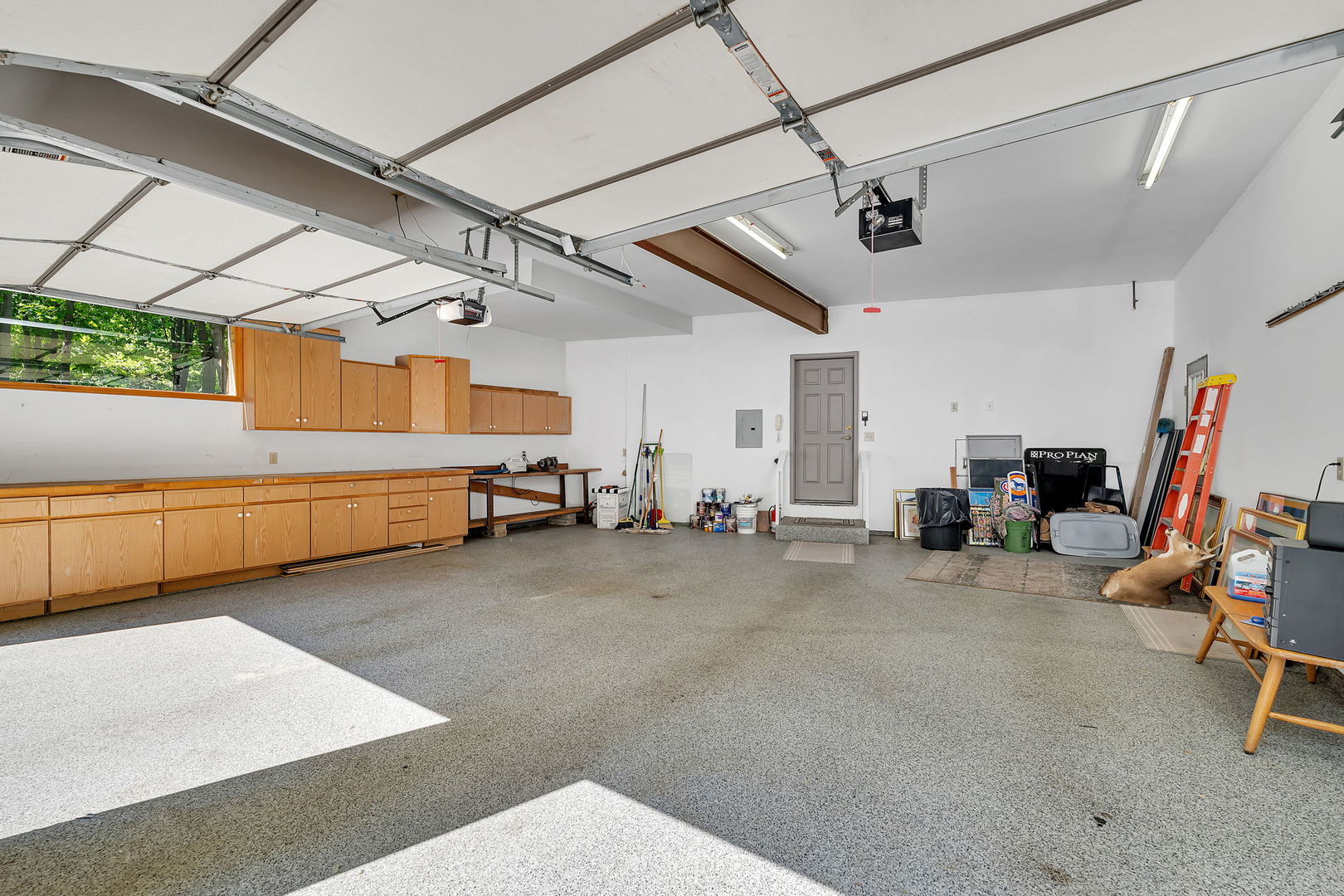 3085 W Southmor Road, Morris, IL 60450