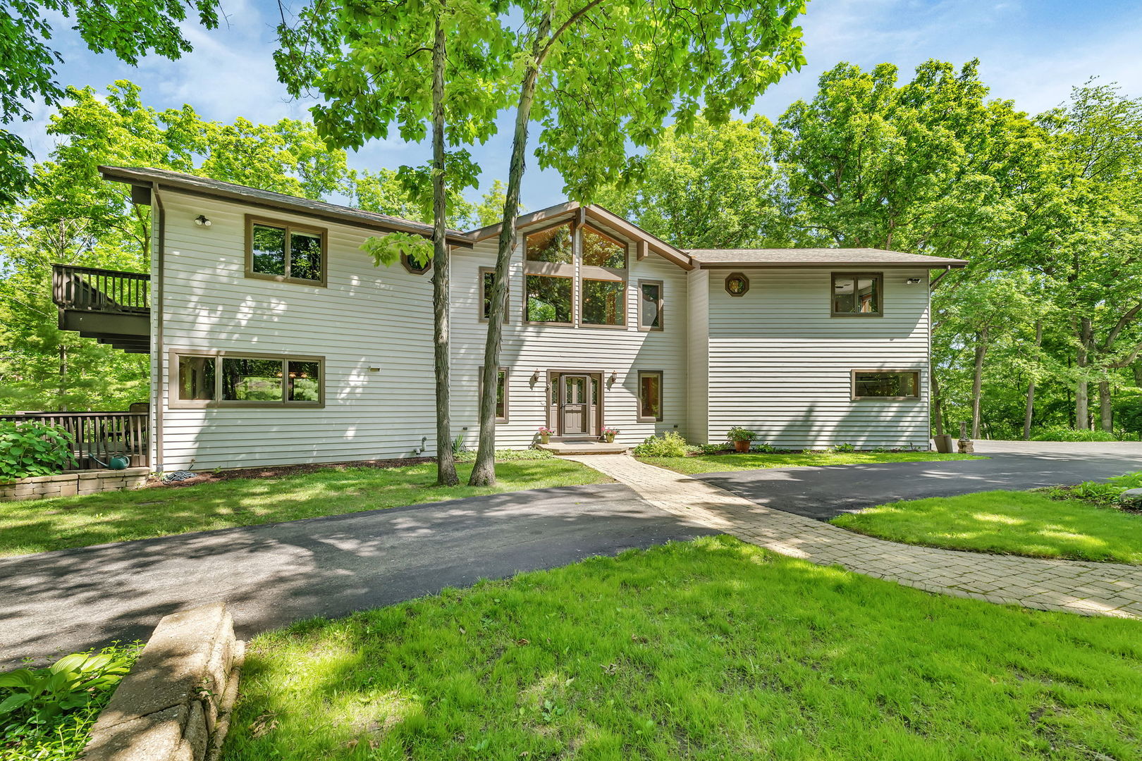 3085 W Southmor Road, Morris, IL 60450