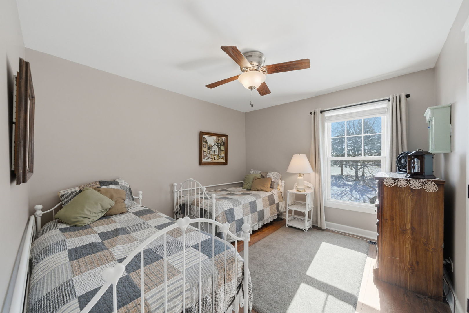 11N215 Capulet Circle, Elgin, IL 60124