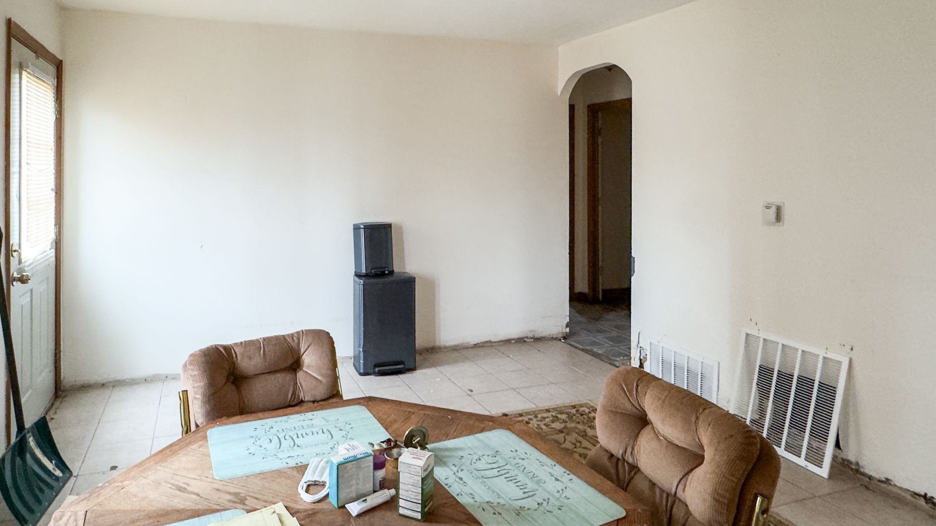 424 N Lancaster Avenue, Aurora, IL 60506