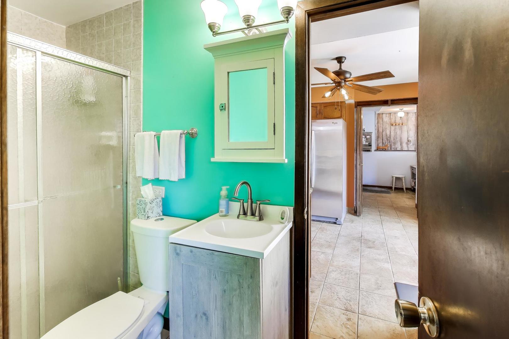 1075 Apricot Street, Hoffman Estates, IL 60169