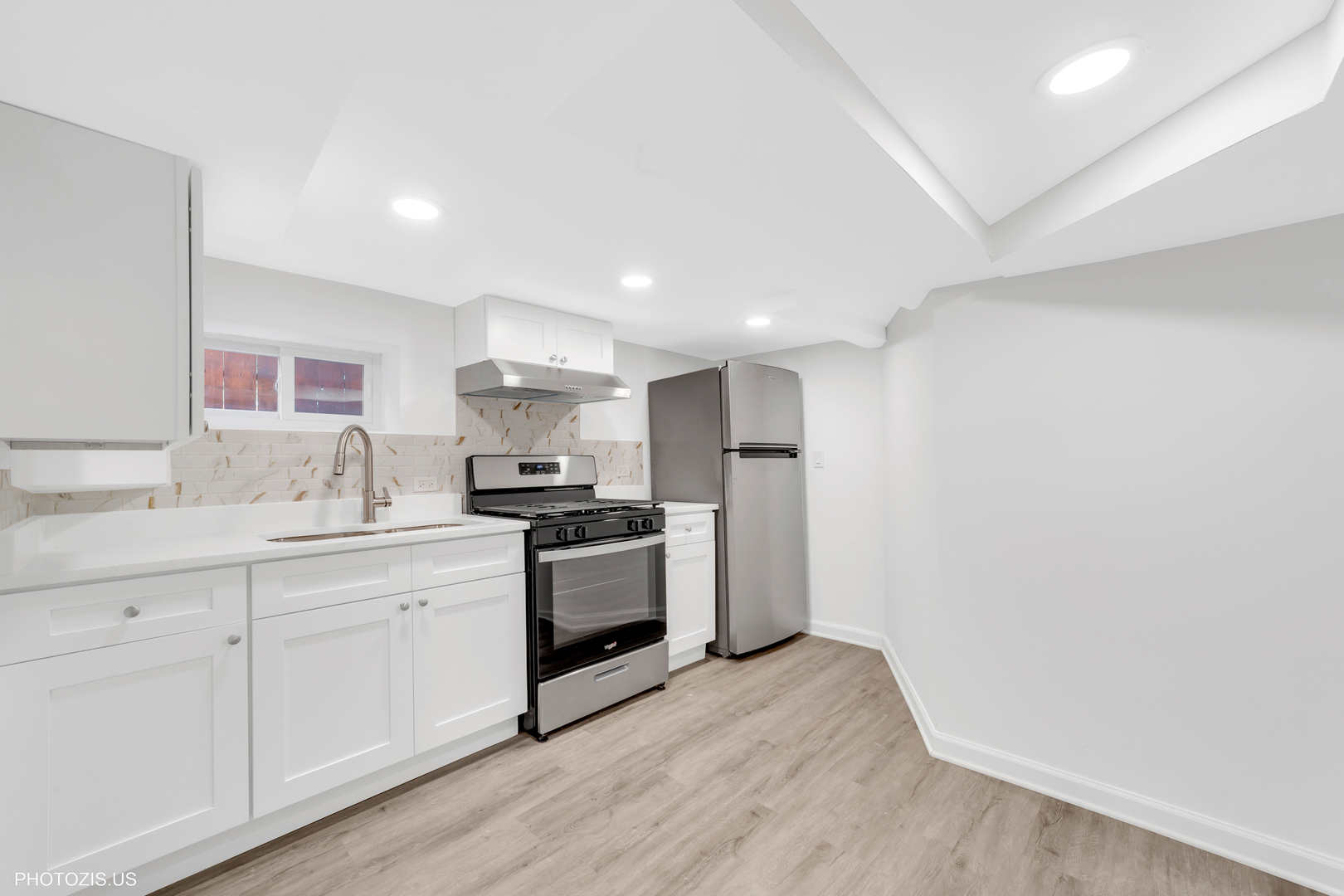 3649 N Overhill Avenue, Chicago, IL 60634