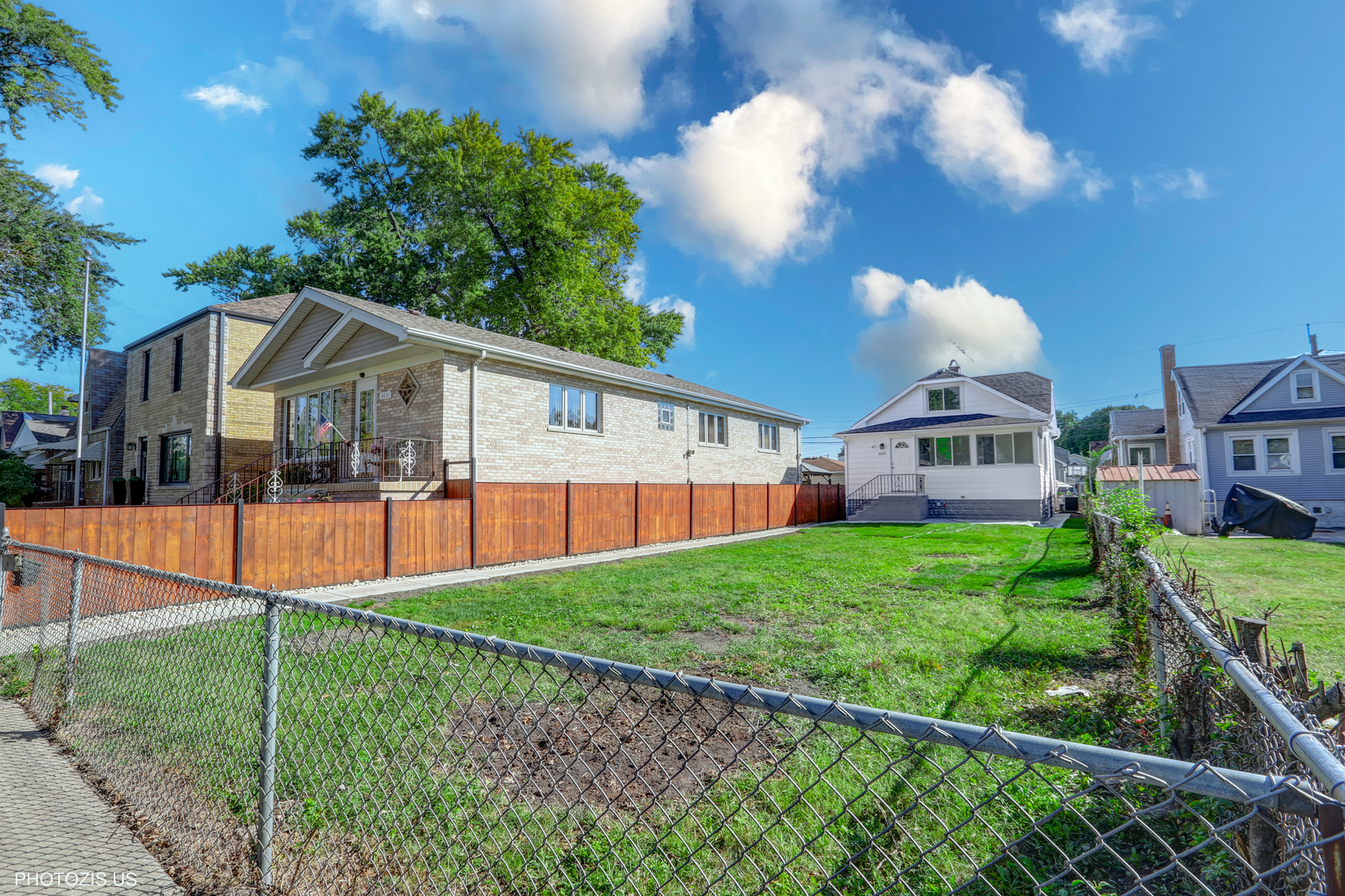 3649 N Overhill Avenue, Chicago, IL 60634