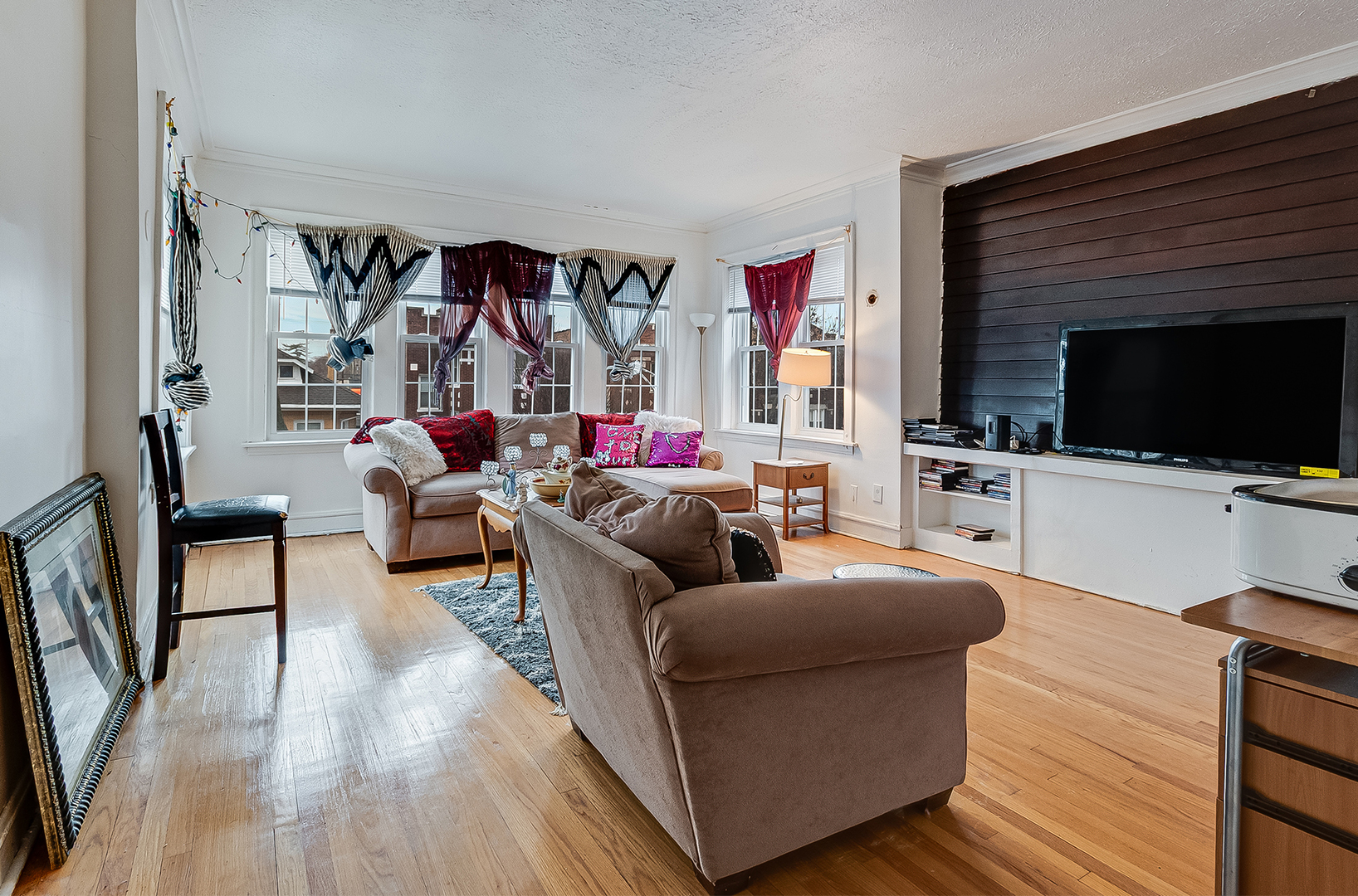 8047 S Justine Street, Chicago, IL 60620