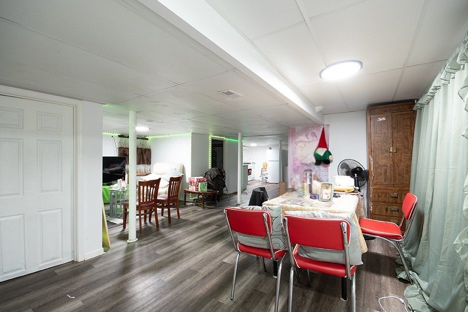 8047 S Justine Street, Chicago, IL 60620