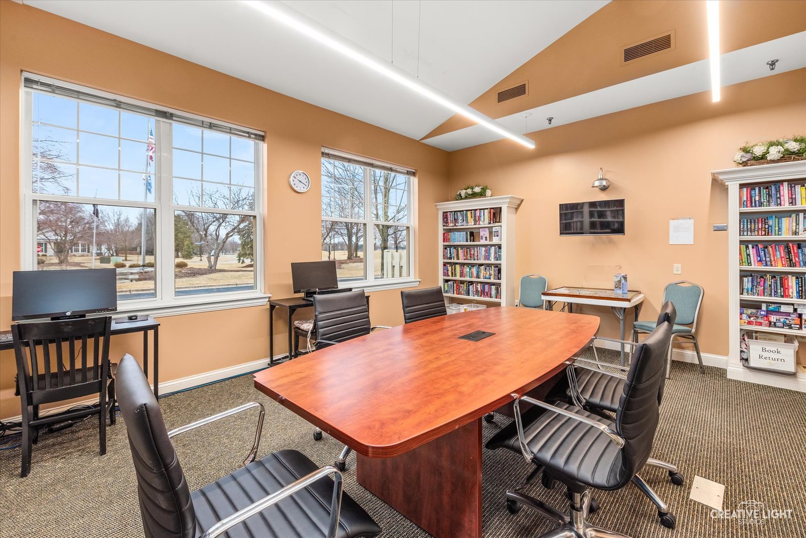 21249 LILY LAKE Lane, Crest Hill, IL 60403