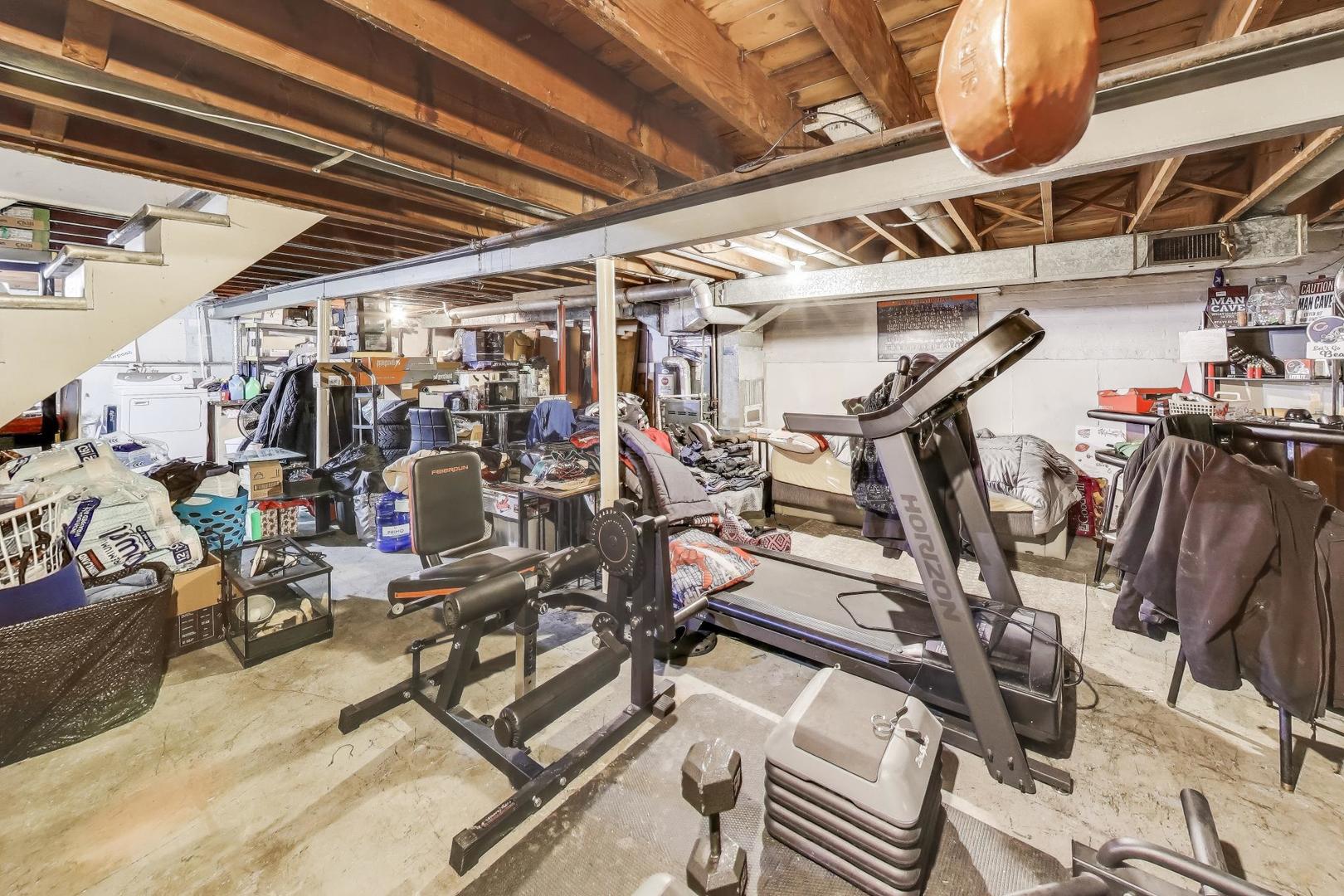 7772 Lavergne Avenue, Burbank, IL 60459