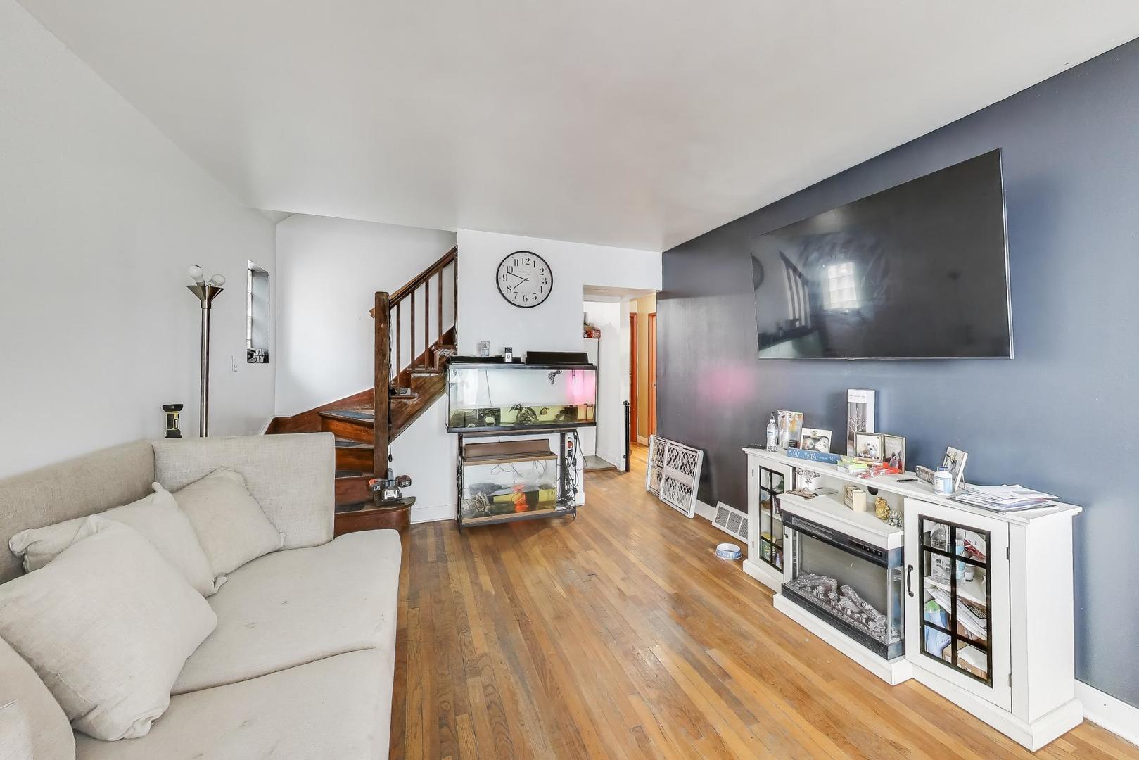 7772 Lavergne Avenue, Burbank, IL 60459