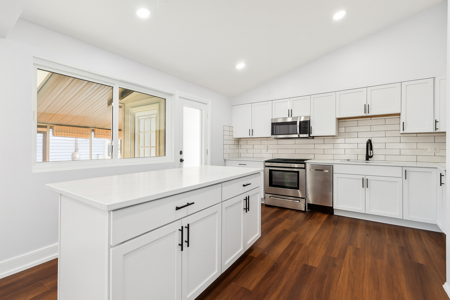 26 N Craig Place, Lombard, IL 60148