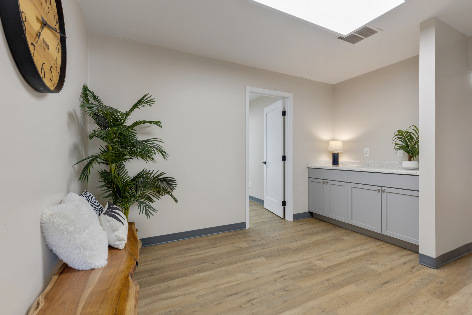 1250 Executive Place #300, Geneva, IL 60134