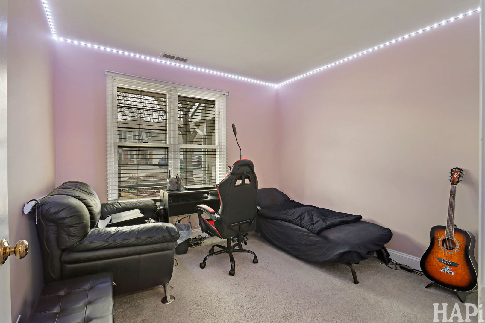 1300 Cromwell Court #1300, Vernon Hills, IL 60061