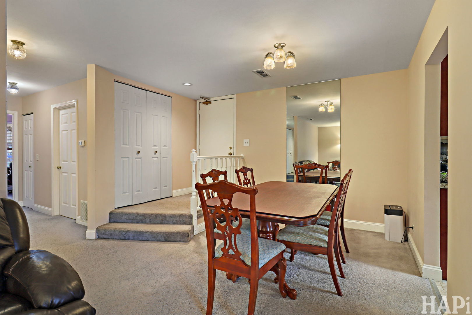 1300 Cromwell Court #1300, Vernon Hills, IL 60061