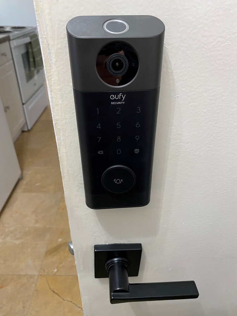 860 E Old Willow Road #221, Prospect Heights, IL 60070