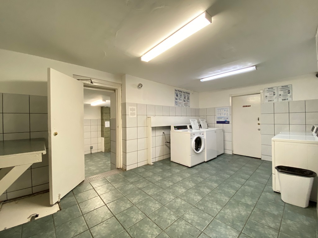 860 E Old Willow Road #221, Prospect Heights, IL 60070