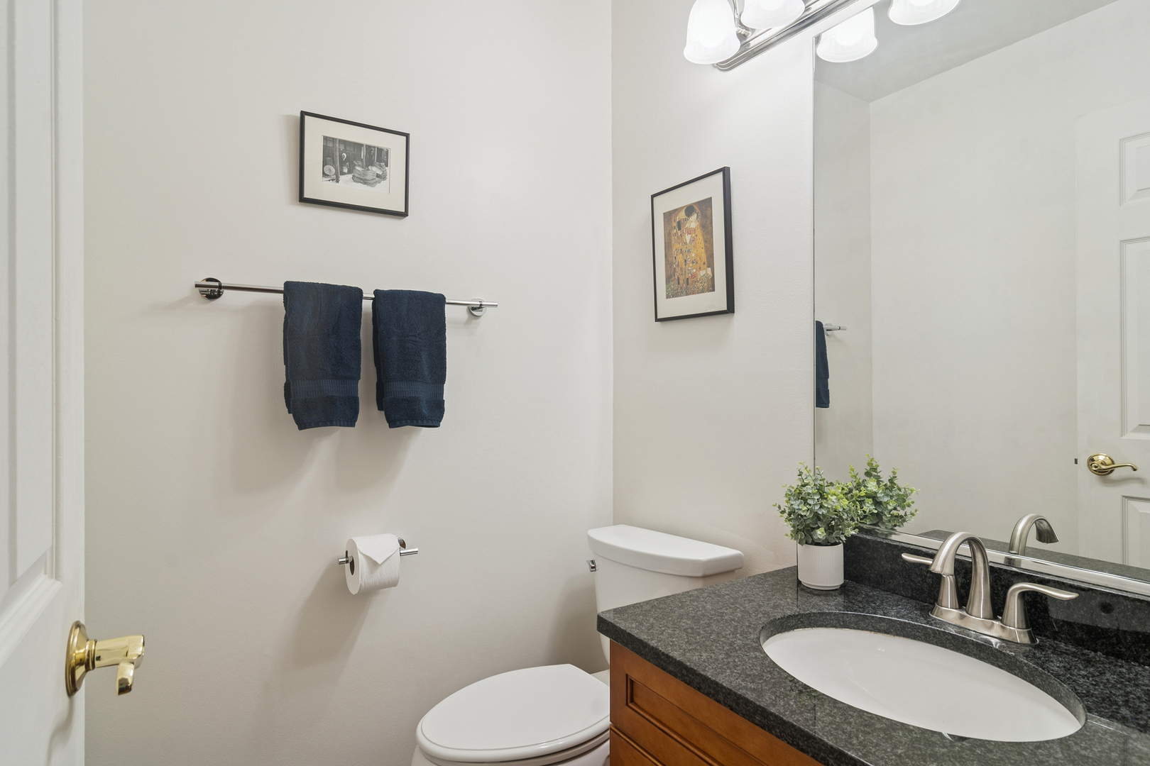 1332 Edington Lane, Mundelein, IL 60060