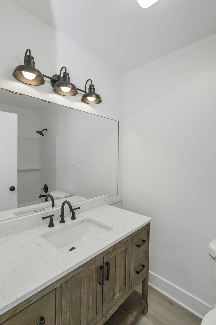 1325 Williamsburg Drive #C1, Schaumburg, IL 60193