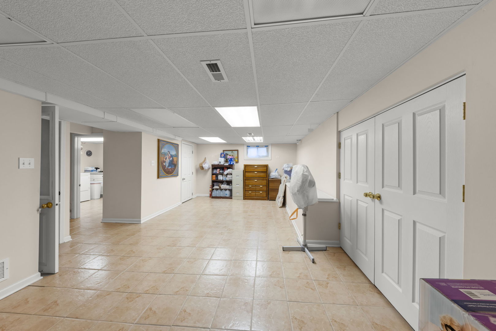 370 N Oak Street, Elmhurst, IL 60126