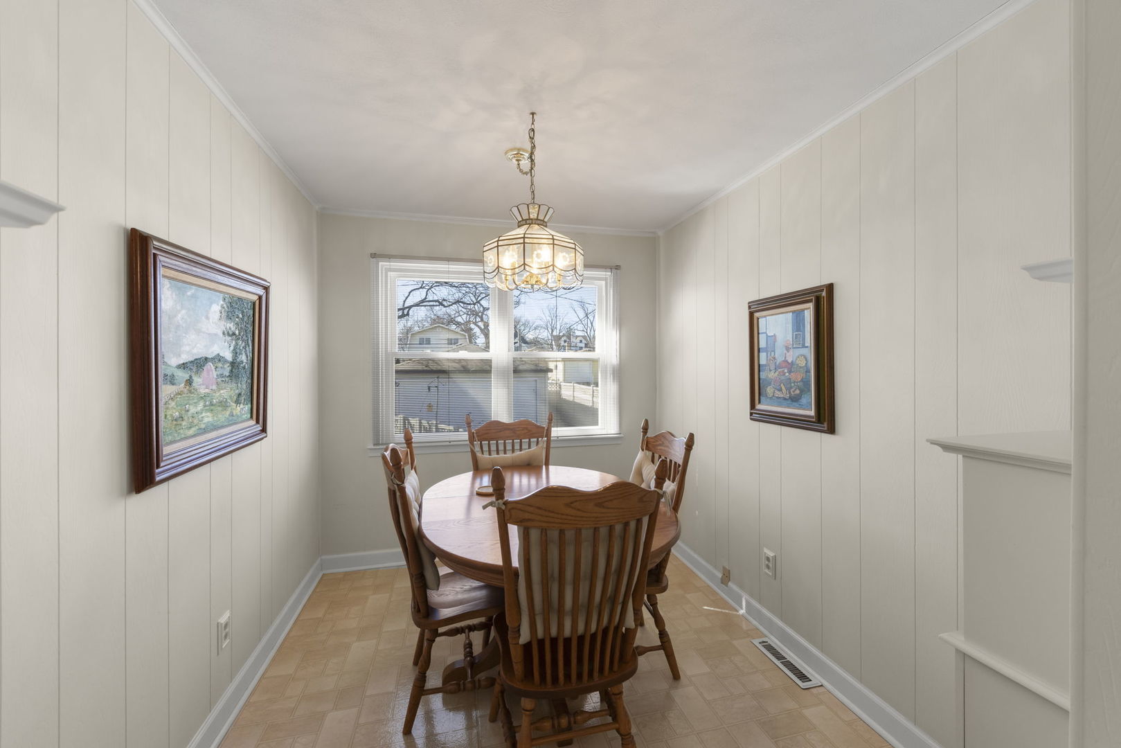 370 N Oak Street, Elmhurst, IL 60126