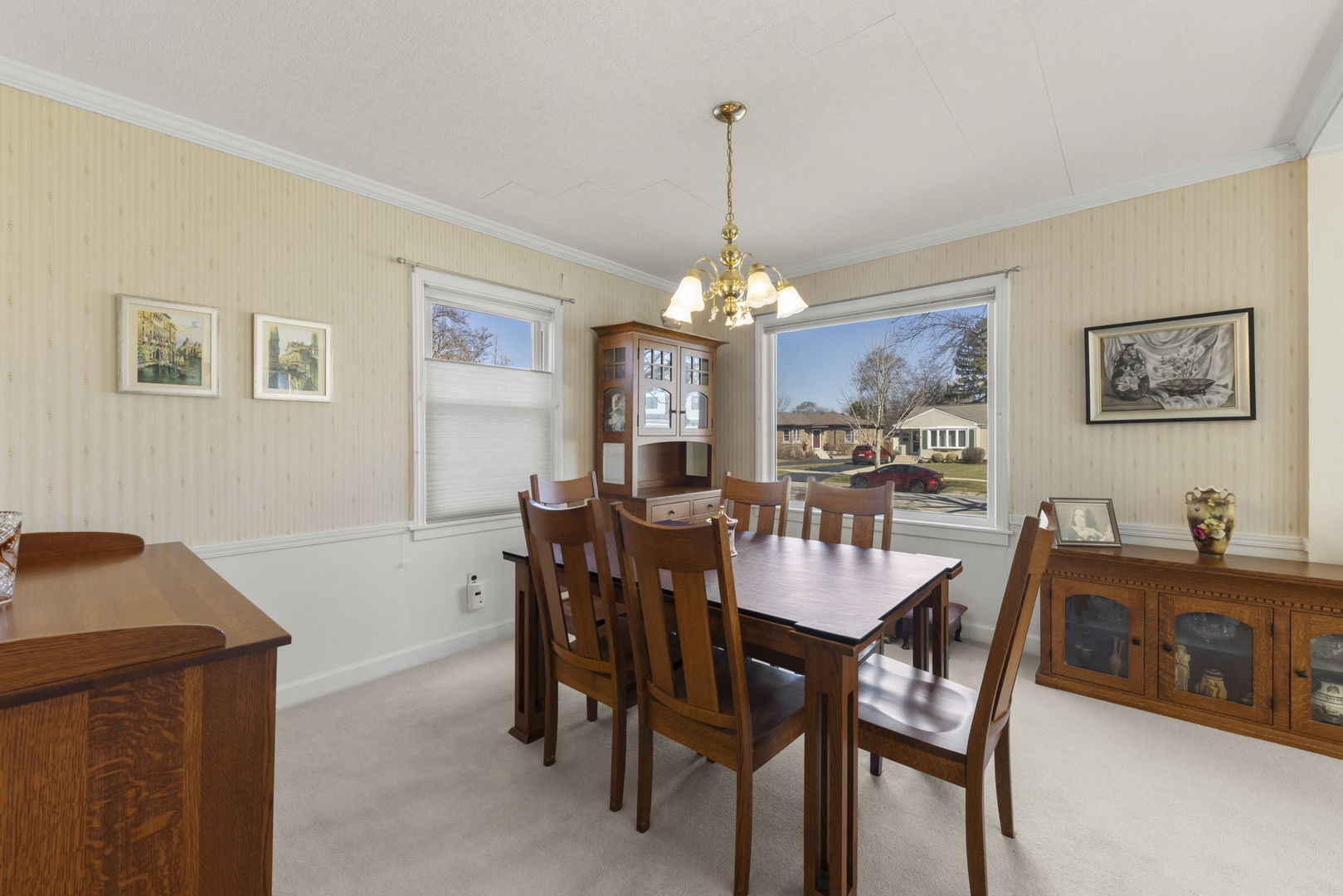 370 N Oak Street, Elmhurst, IL 60126