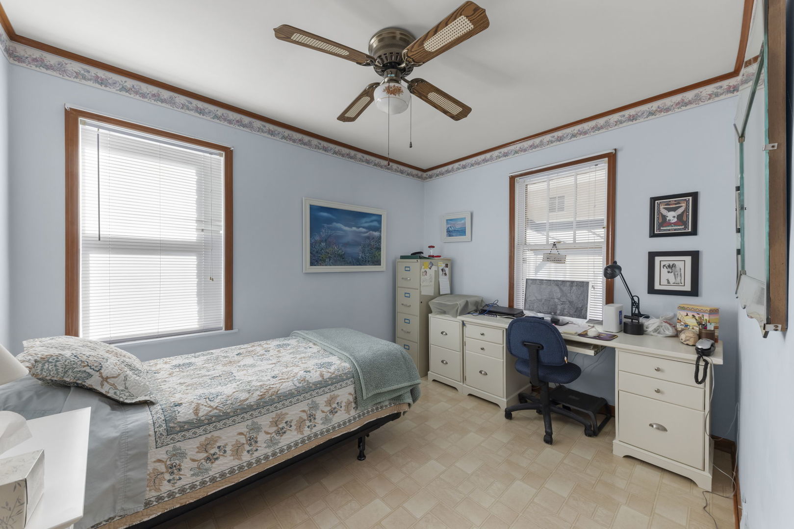 370 N Oak Street, Elmhurst, IL 60126