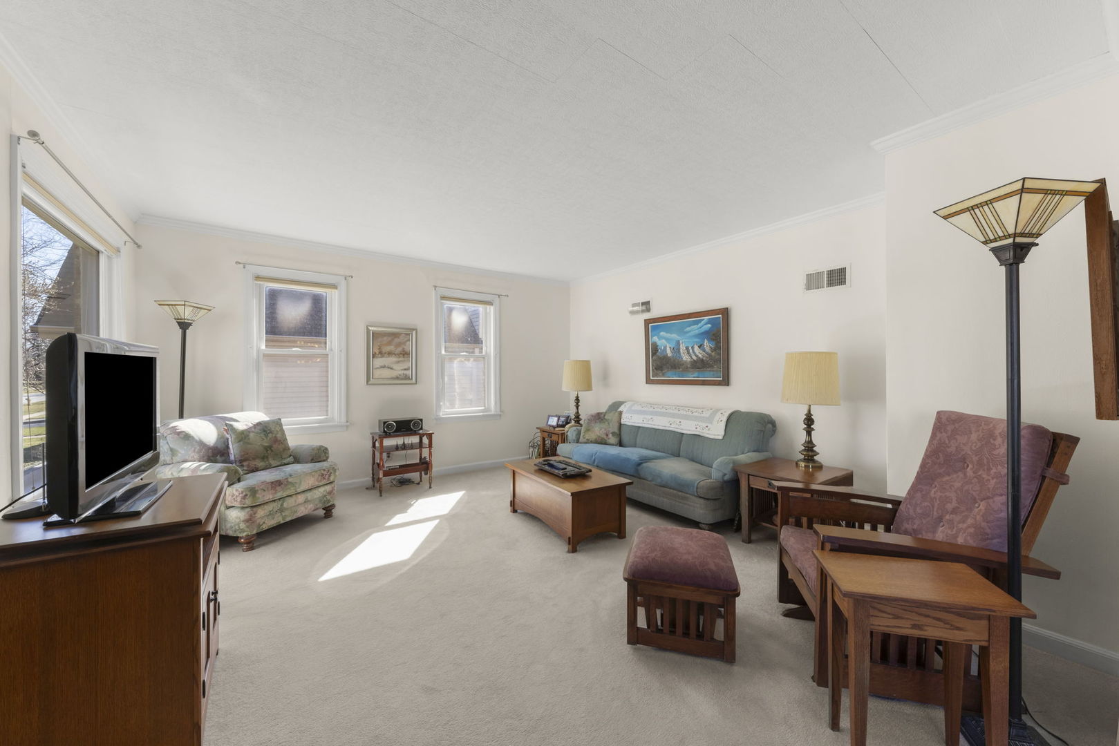 370 N Oak Street, Elmhurst, IL 60126