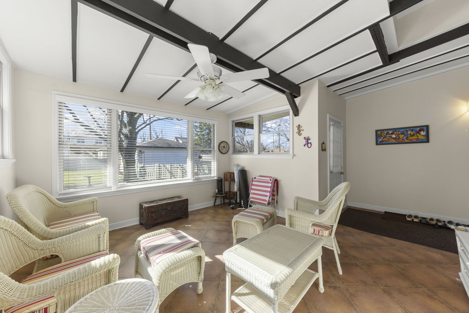 370 N Oak Street, Elmhurst, IL 60126