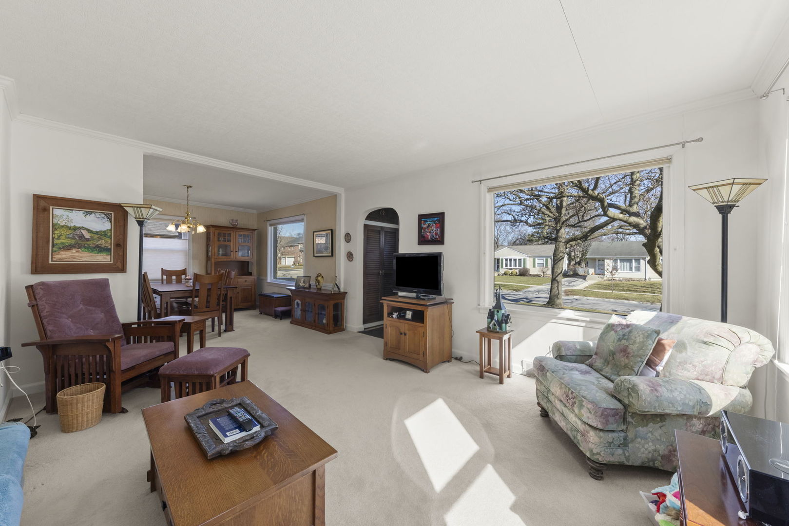 370 N Oak Street, Elmhurst, IL 60126