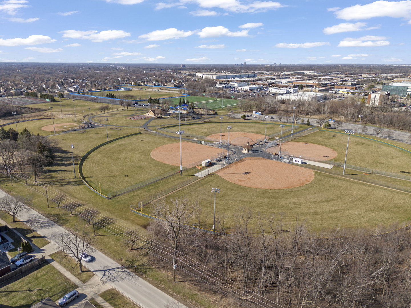 370 N Oak Street, Elmhurst, IL 60126