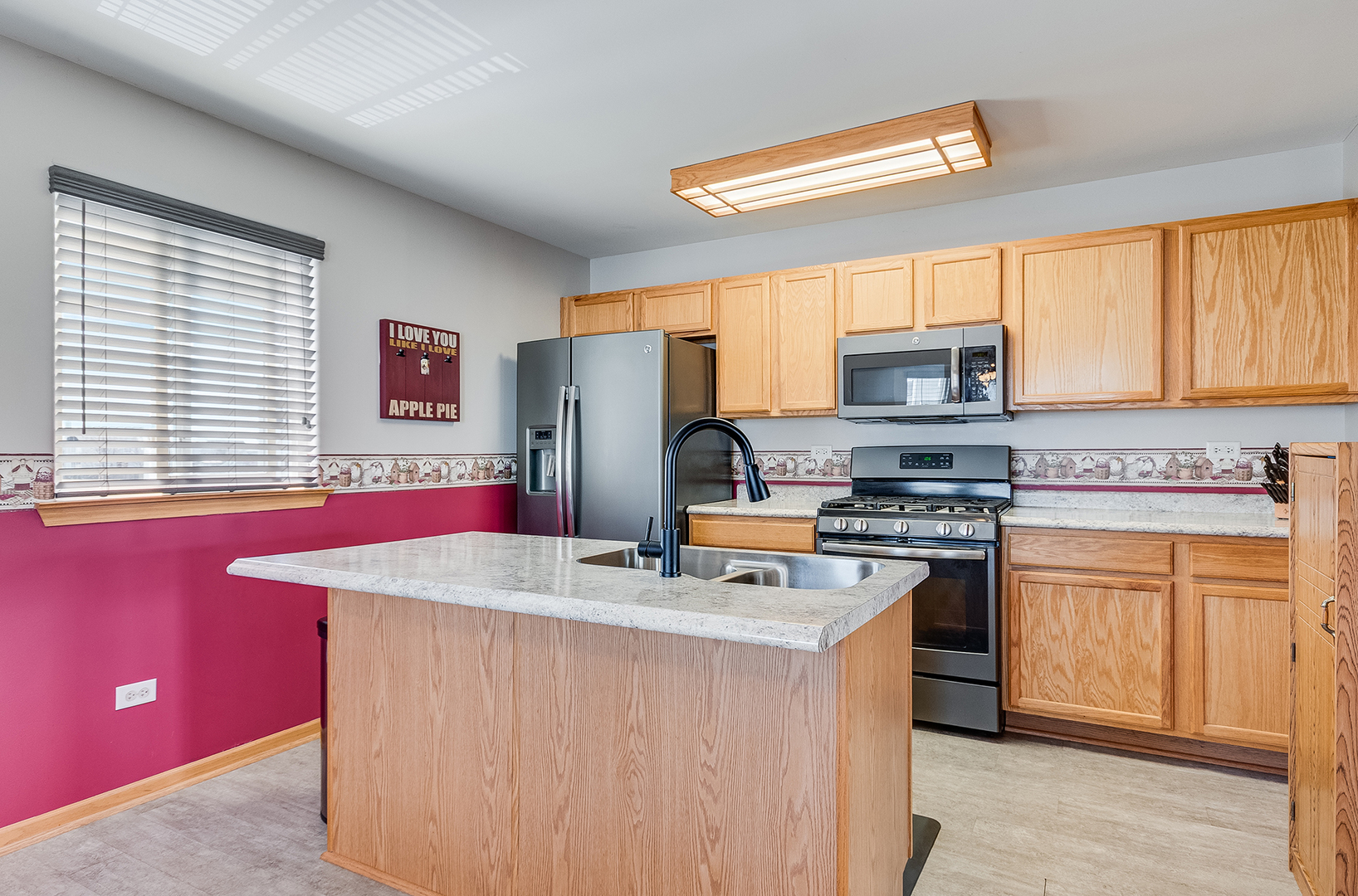 546 Meadow Lily Drive, Joliet, IL 60431