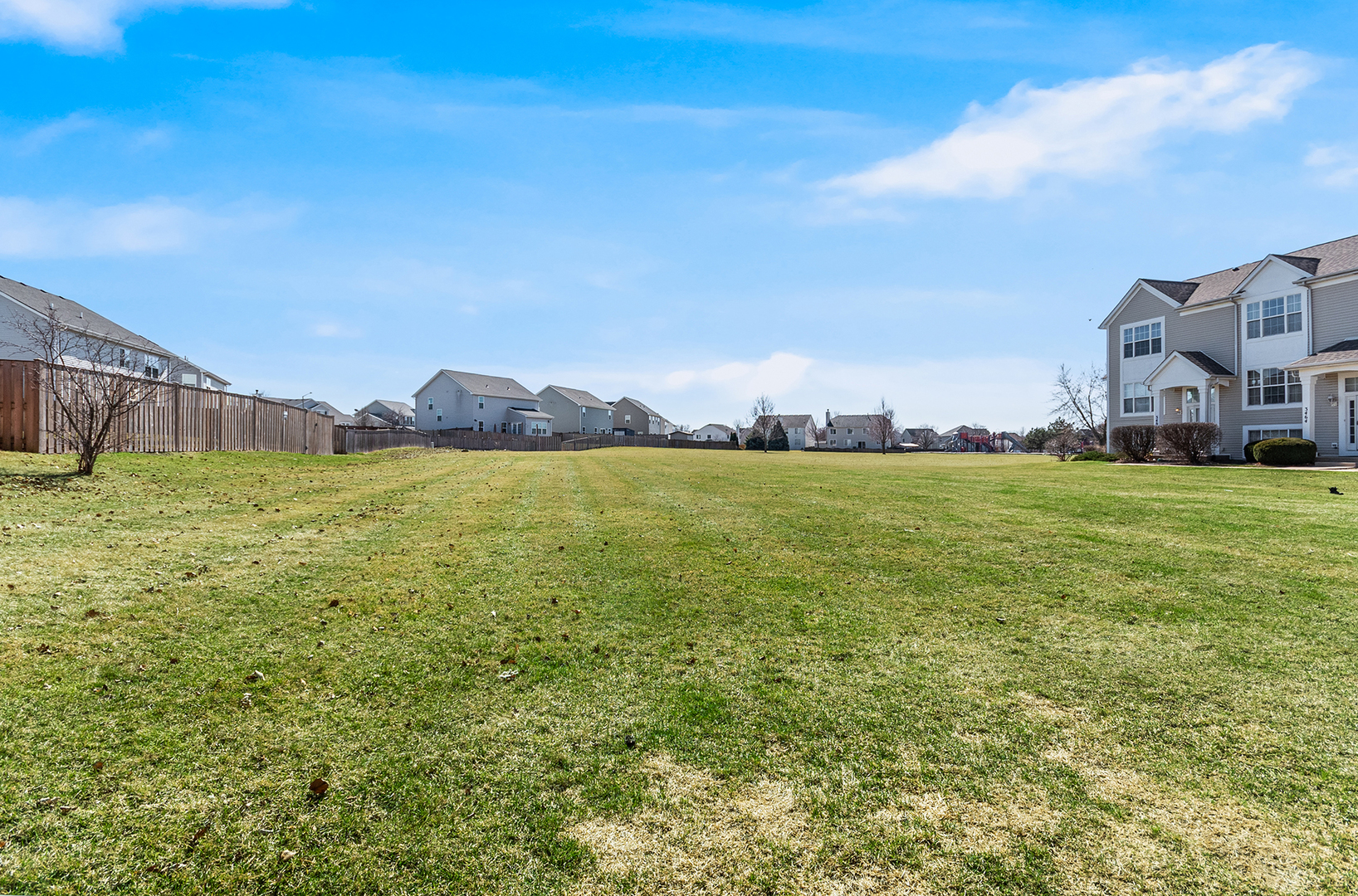 546 Meadow Lily Drive, Joliet, IL 60431