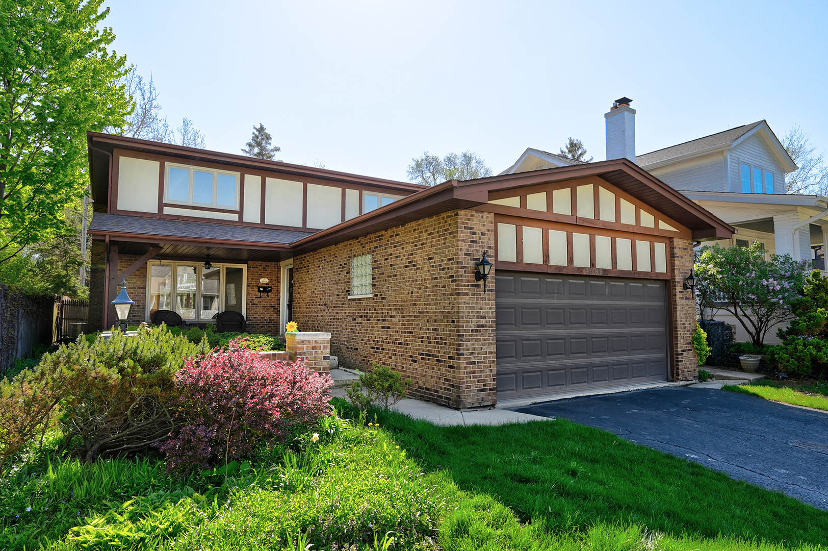 4569 Woodland Avenue, Western Springs, IL 60558