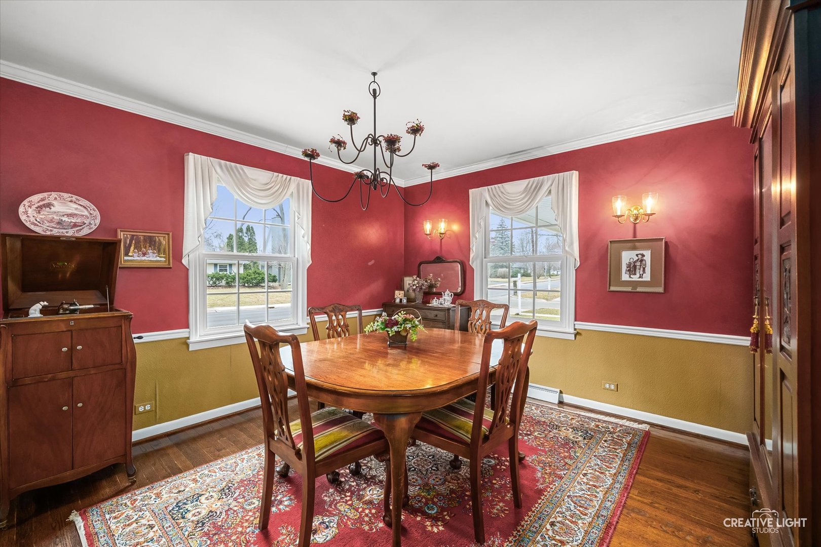 145 East Road, Glen Ellyn, IL 60137