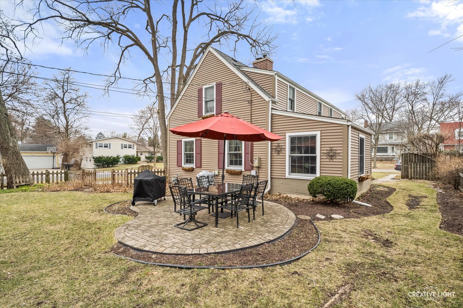 145 East Road, Glen Ellyn, IL 60137