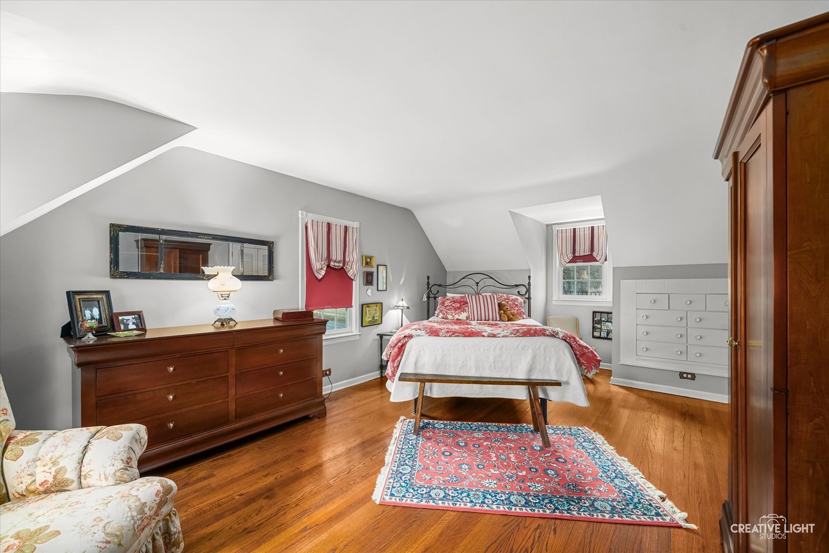 145 East Road, Glen Ellyn, IL 60137