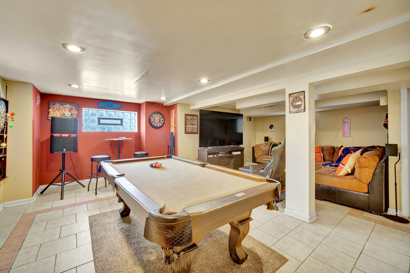 7139 S KEDZIE Avenue, Chicago, IL 60629