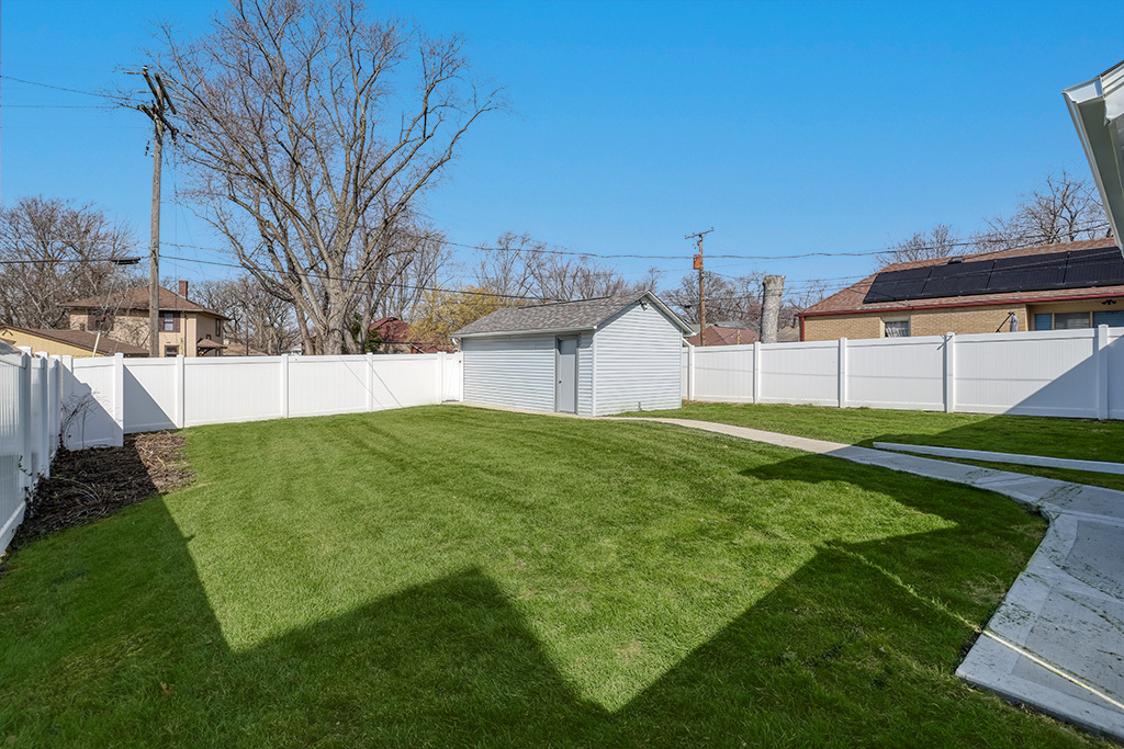 1179 S Elm Avenue, Kankakee, IL 60901