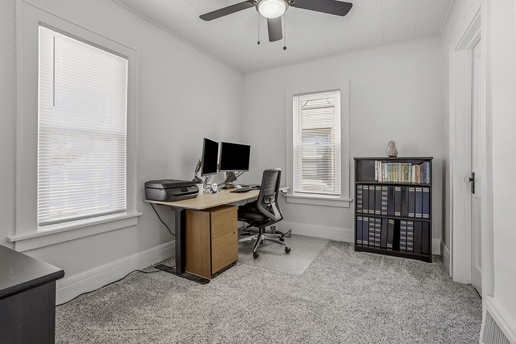 1179 S Elm Avenue, Kankakee, IL 60901