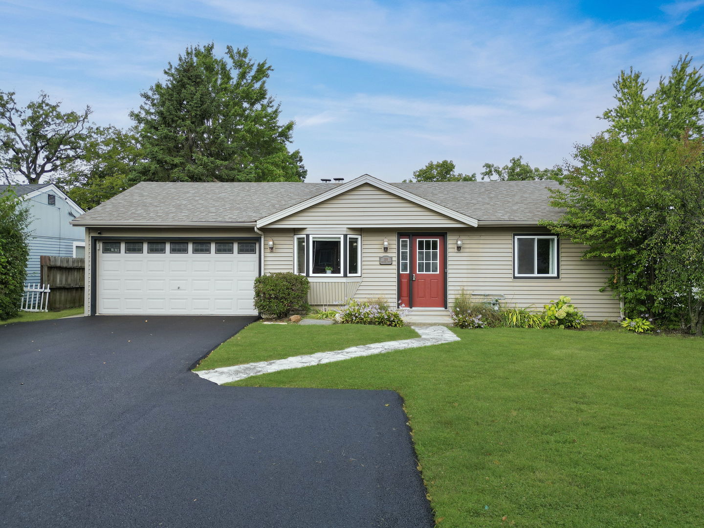 188 Oakwood Drive, Antioch, IL 60002