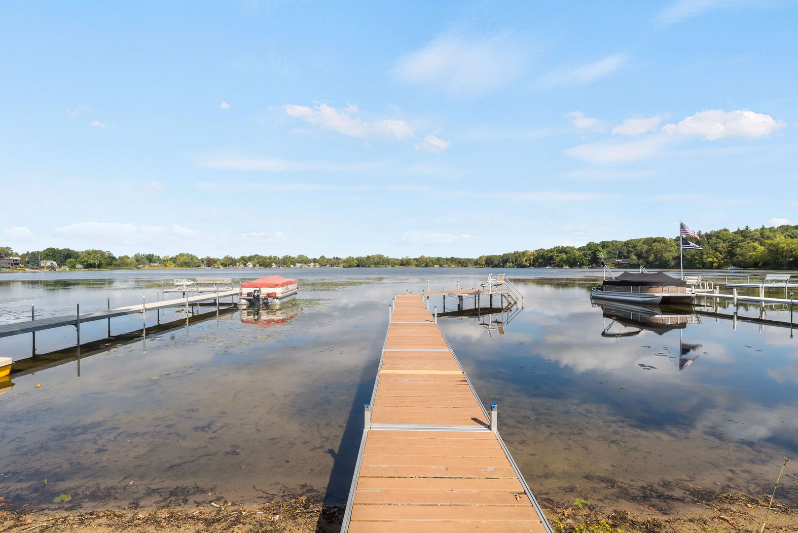 188 Oakwood Drive, Antioch, IL 60002