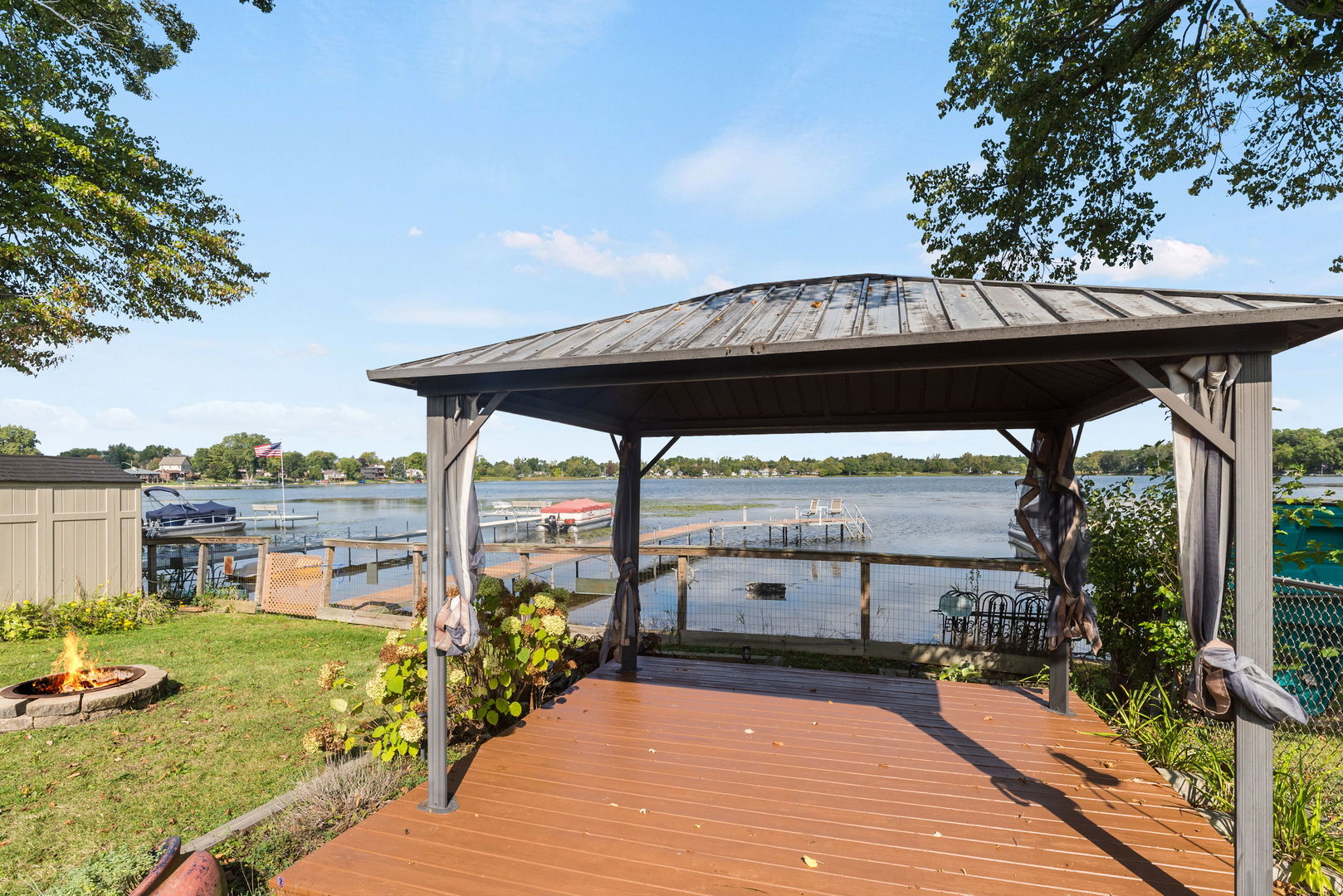 188 Oakwood Drive, Antioch, IL 60002