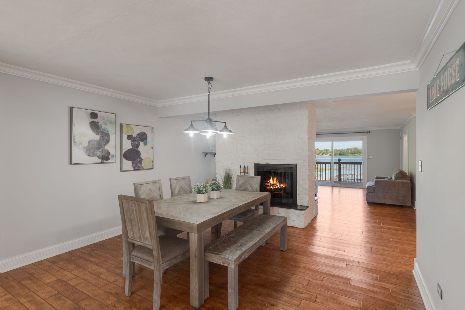 188 Oakwood Drive, Antioch, IL 60002