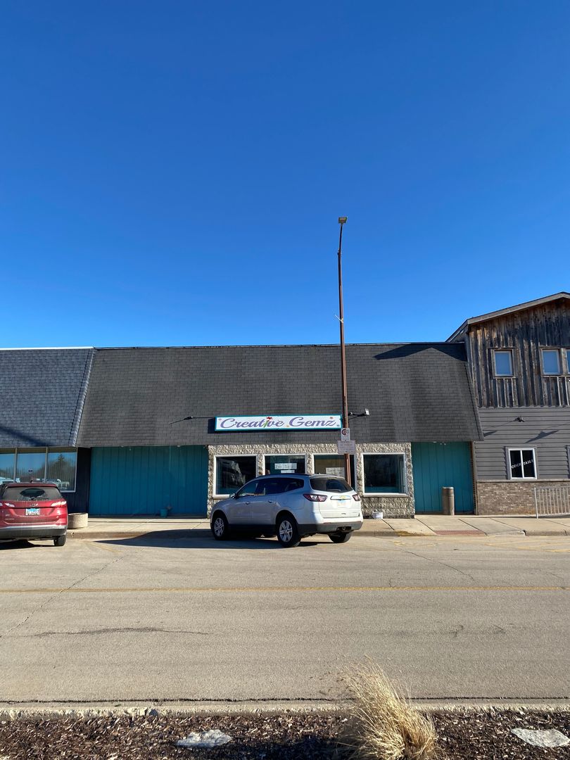 122 Depot Street, Gardner, IL 60424